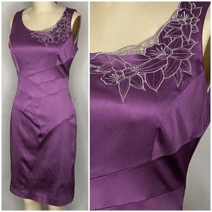 Nine West cocktail dress w/ floral embroidery